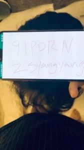 就是胸大就是水多就是骚露脸就是骚把鸡巴裹在胸里口交大鸡巴主动上位求插风骚大屁股精彩不要错过
